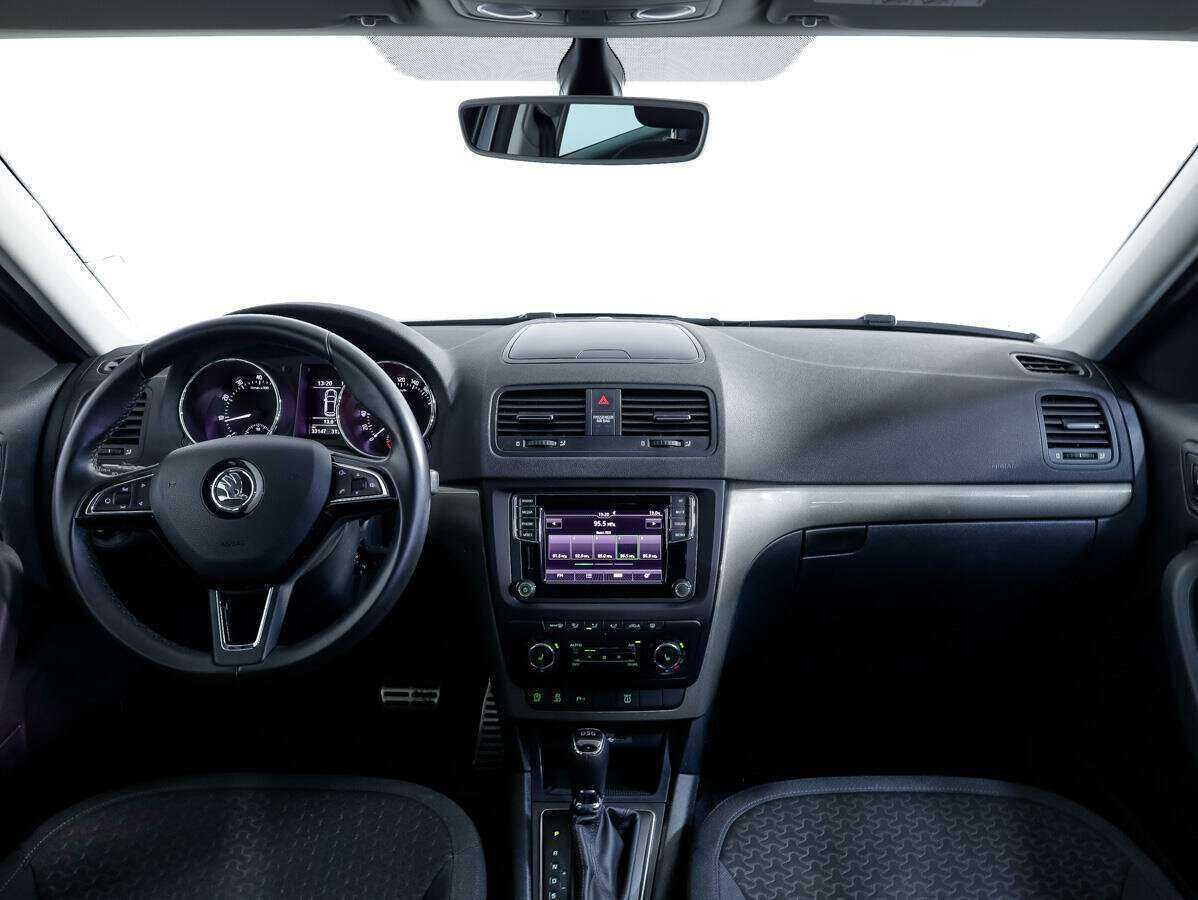 Шкода Йети б/у, 2015, Роботизированная. Фото: #8