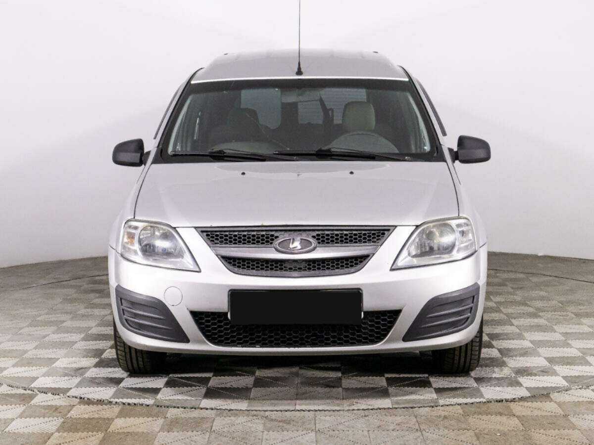 Лада (ВАЗ) Ларгус б/у, 2015, Механическая. Фото: #1