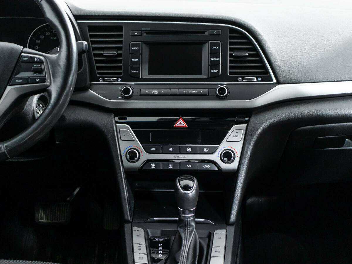 Хендай Елантра б/у, 2017, Автоматическая. Фото: #13