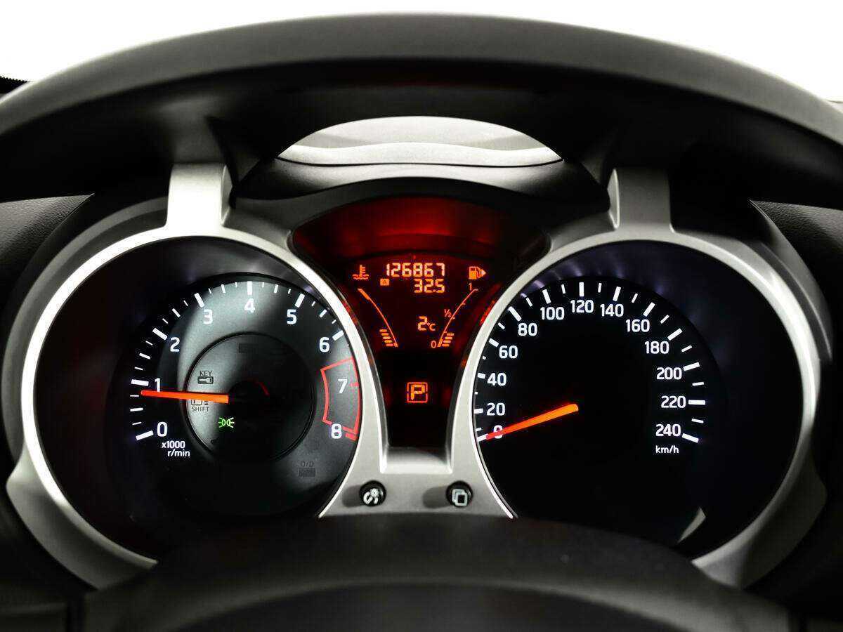 Ниссан Жук б/у, 2012, Вариатор. Фото: #8