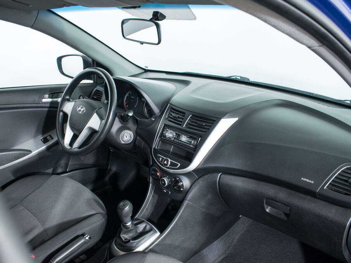 Хендай Солярис б/у, 2012, Механическая. Фото: #8