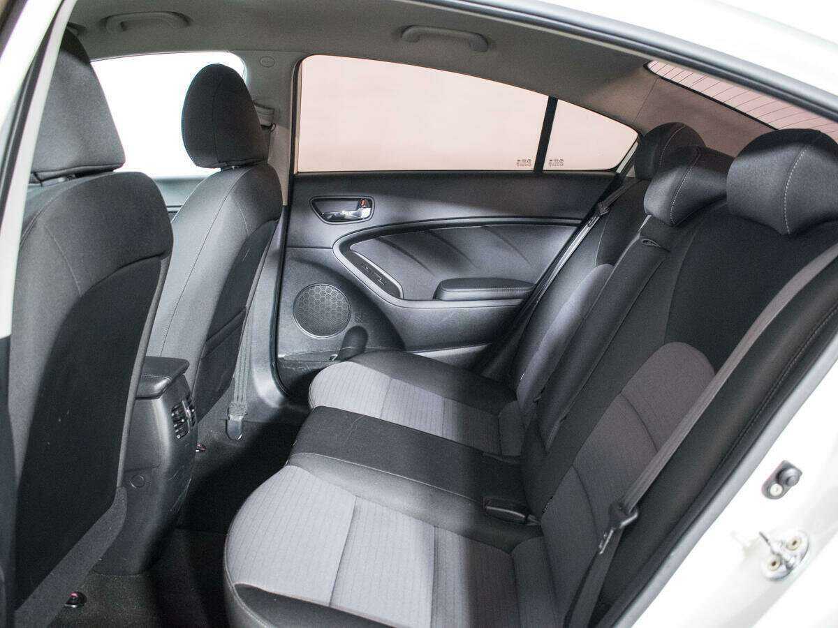 Киа Церато б/у, 2015, Автоматическая. Фото: #9