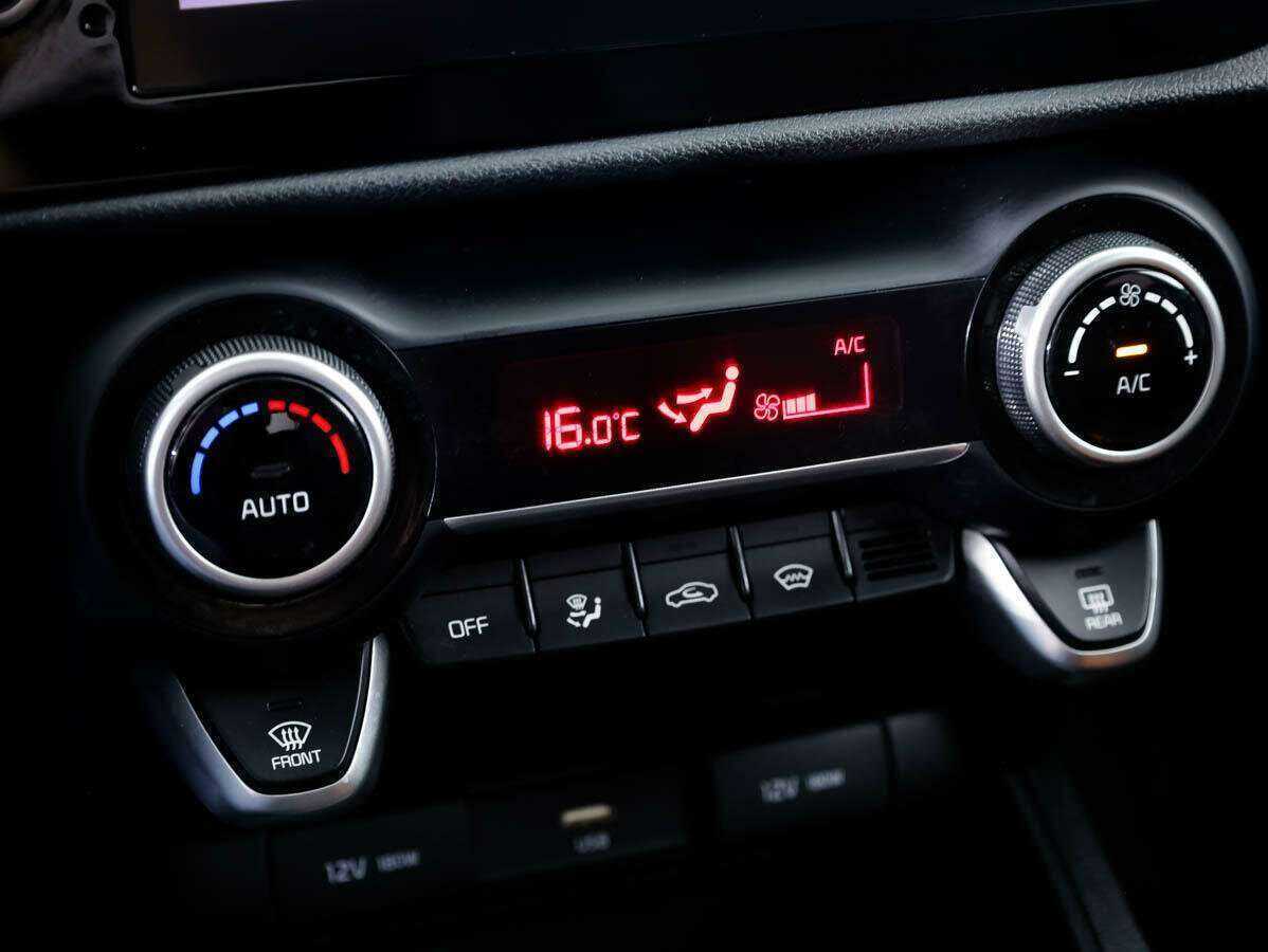 Киа Рио б/у, 2021, Автоматическая. Фото: #17