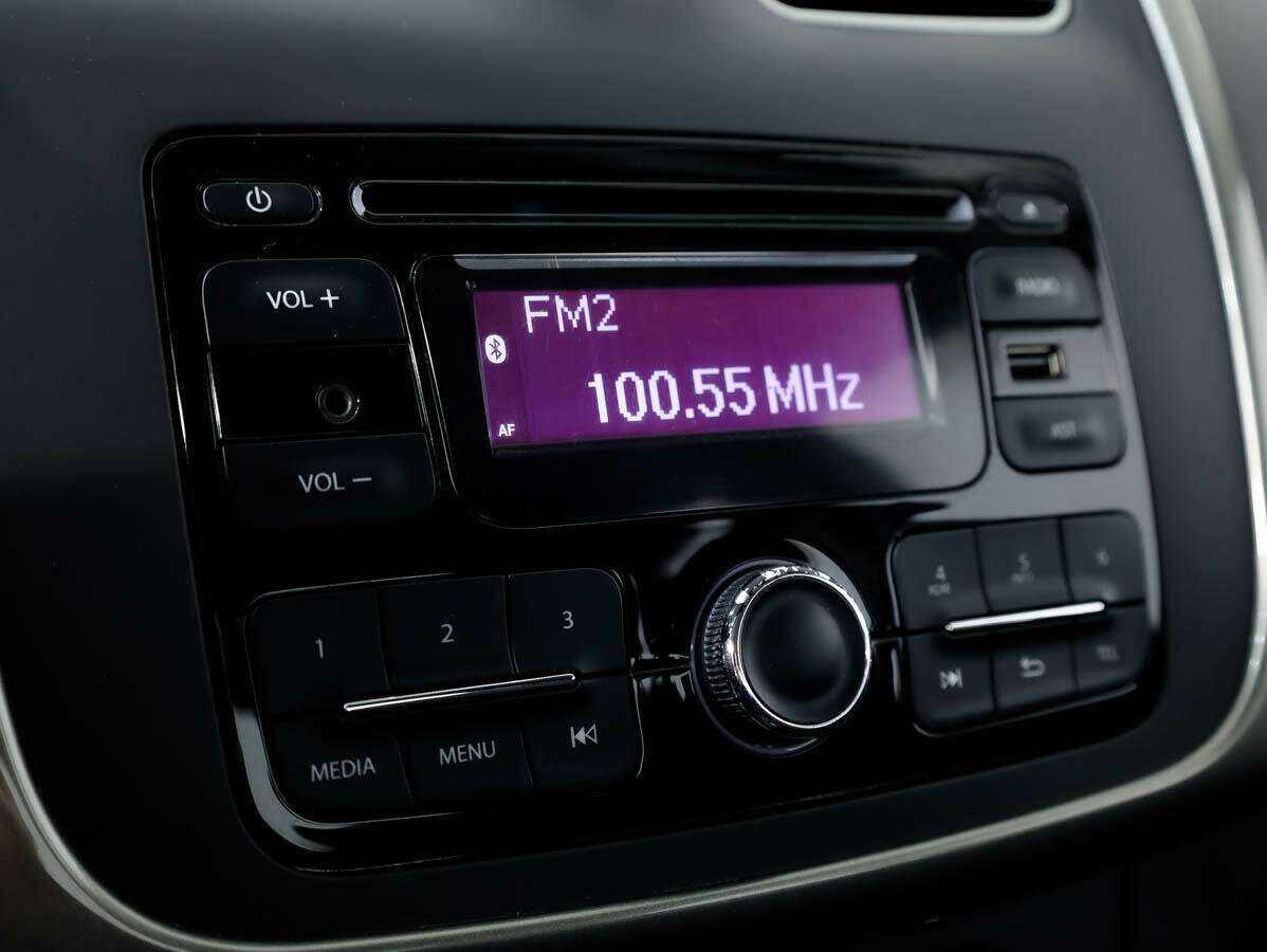 Рено Логан б/у, 2014, Механическая. Фото: #12