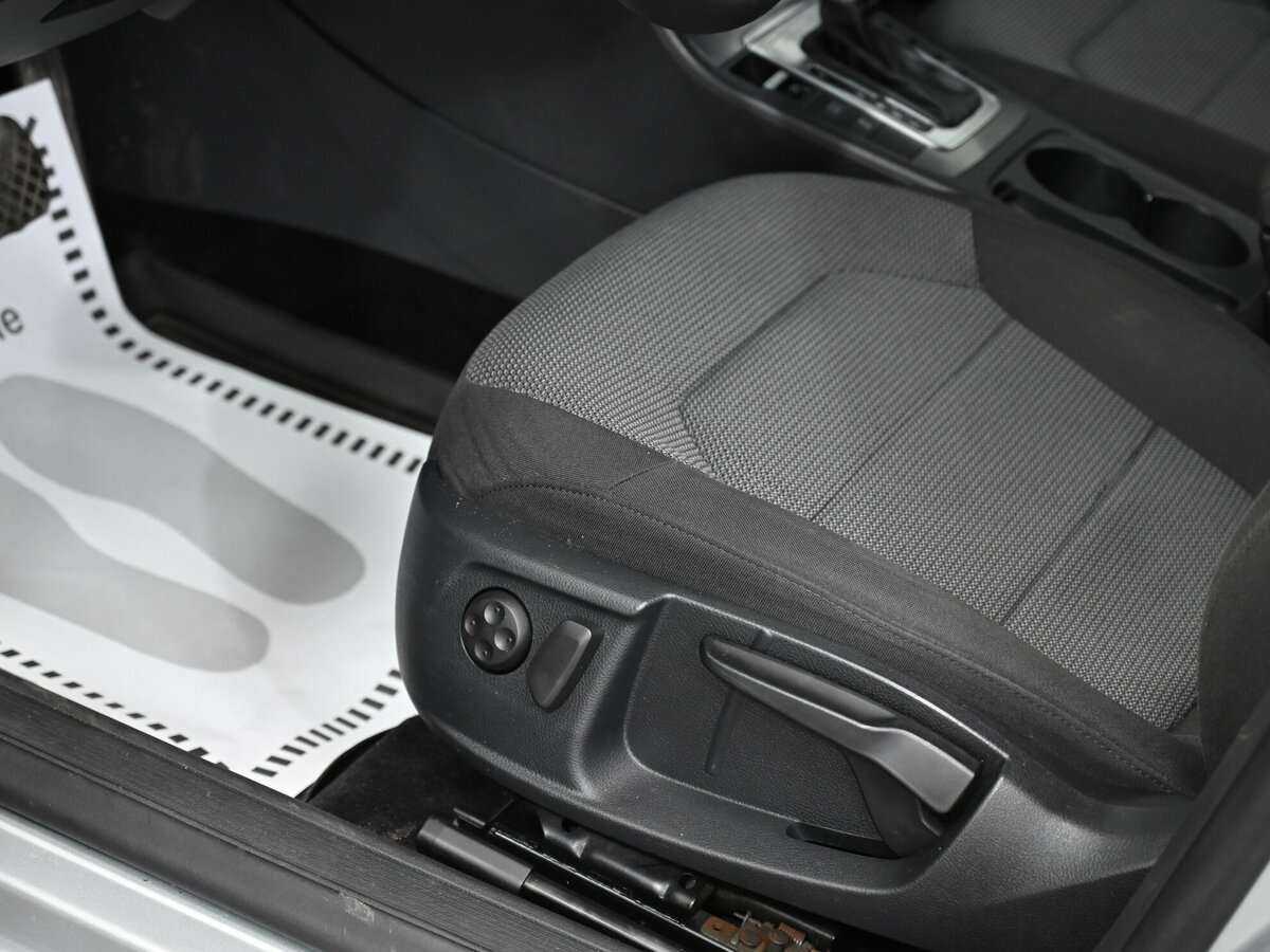 Фольксваген Пассат б/у, 2014, Роботизированная. Фото: #7