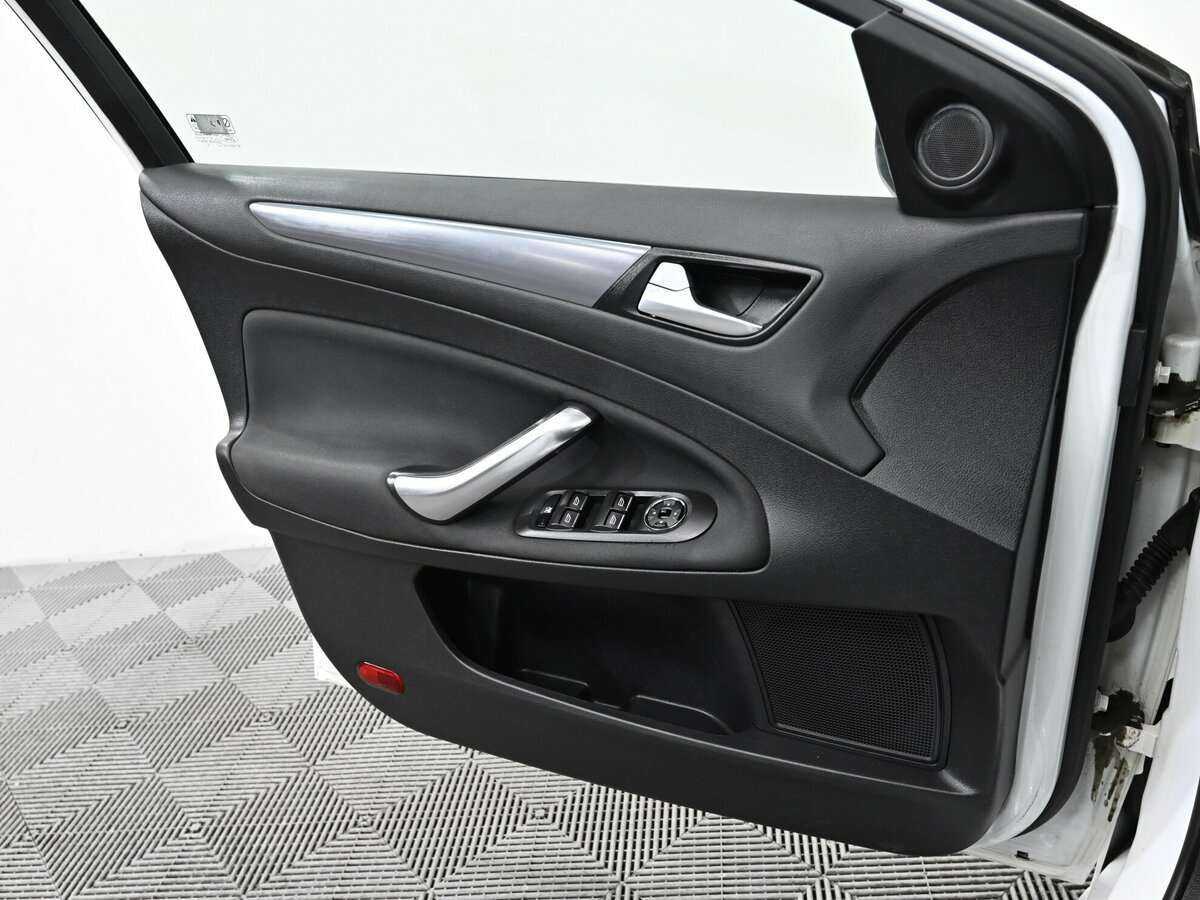 Форд Мондео б/у, 2014, Автоматическая. Фото: #5