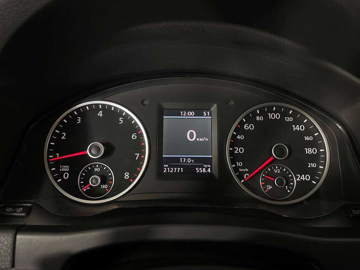 Фольксваген Тигуан б/у, 2013, Автоматическая. Фото: #12