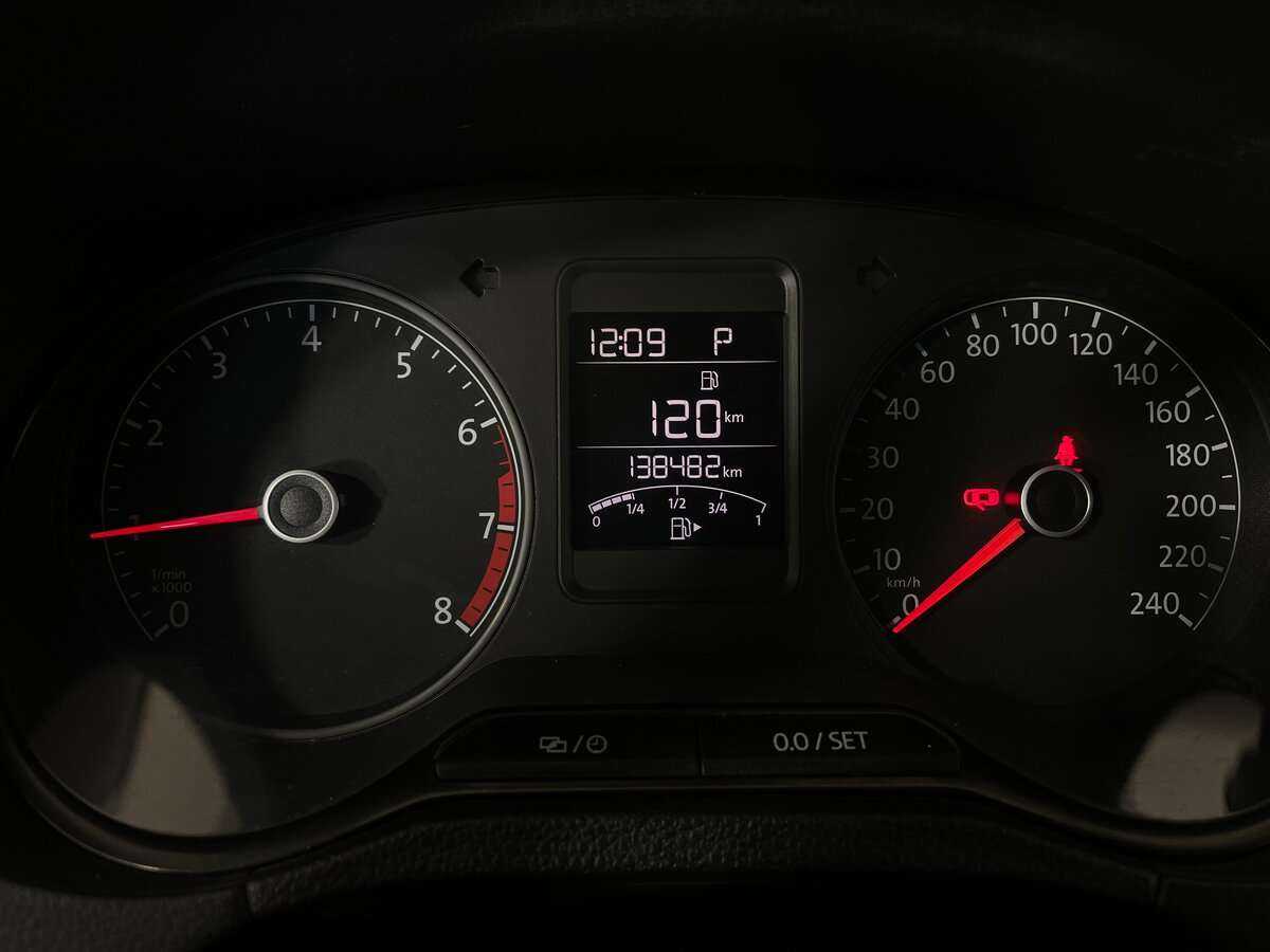 Фольксваген Поло б/у, 2016, Автоматическая. Фото: #13