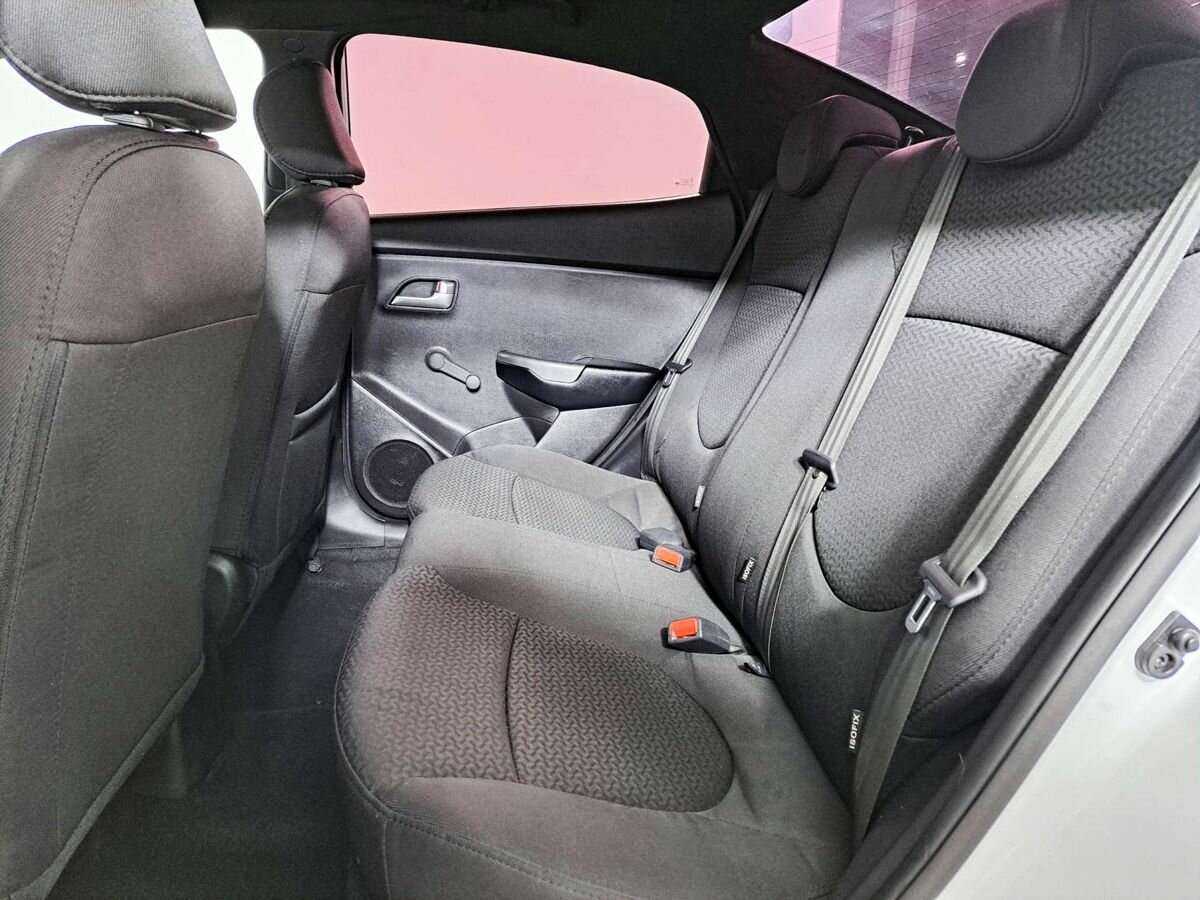 Киа Рио б/у, 2015, Механическая. Фото: #9