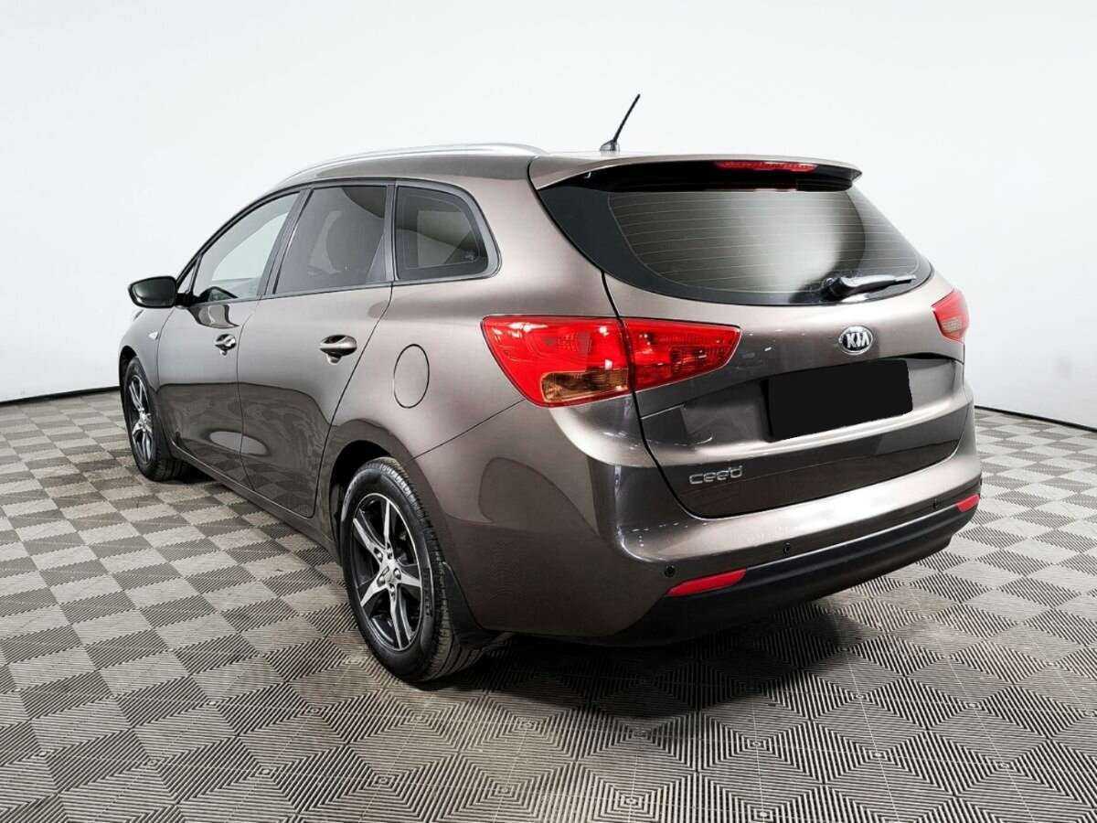 Киа Сид б/у, 2015, Механическая. Фото: #6