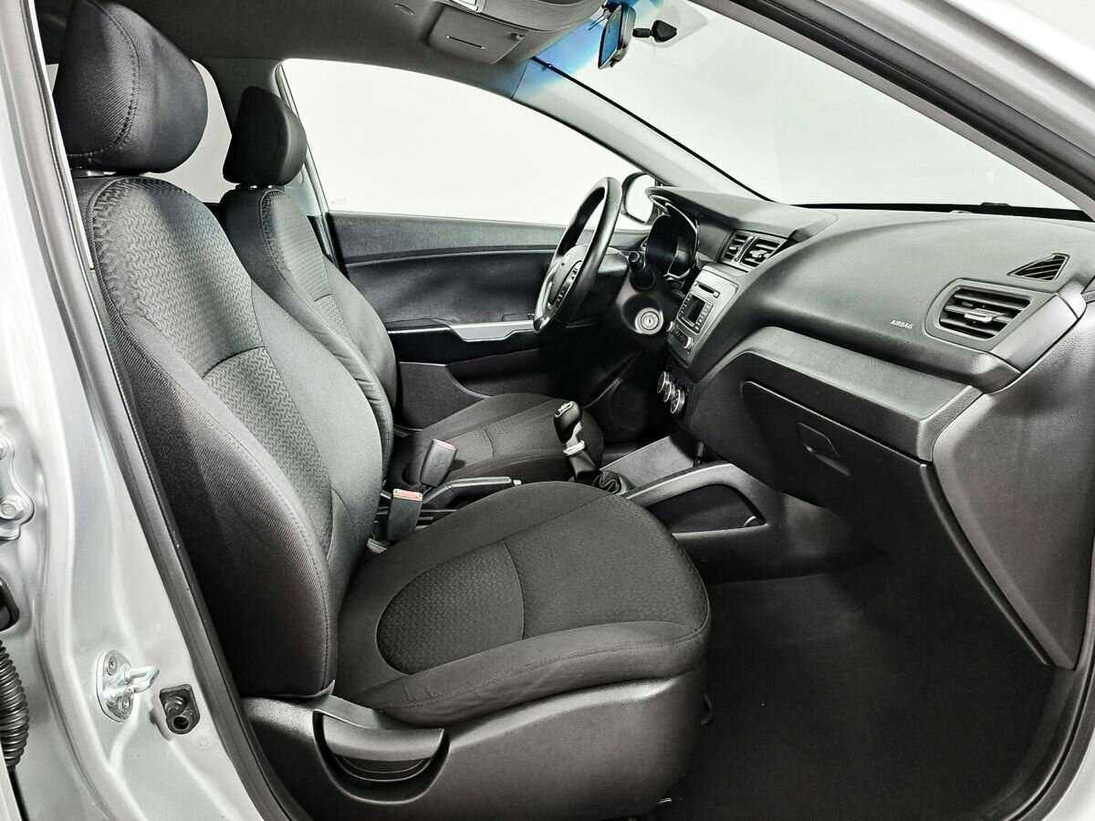 Киа Рио б/у, 2017, Механическая. Фото: #6