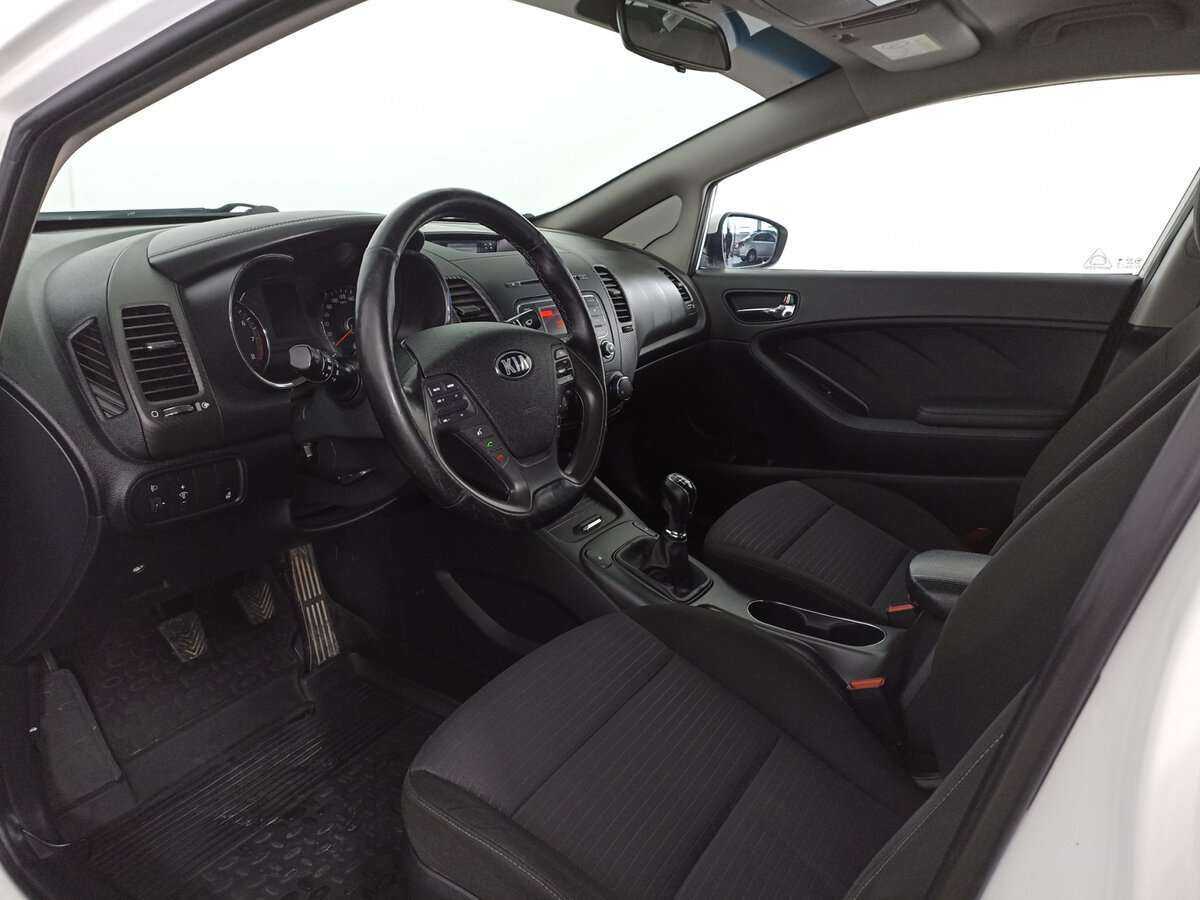 Киа Церато б/у, 2016, Механическая. Фото: #13