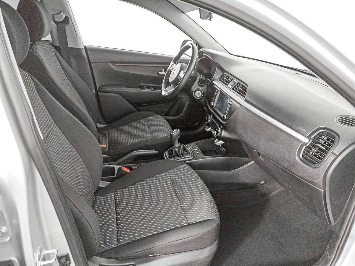 Киа Рио б/у, 2018, Механическая. Фото: #8