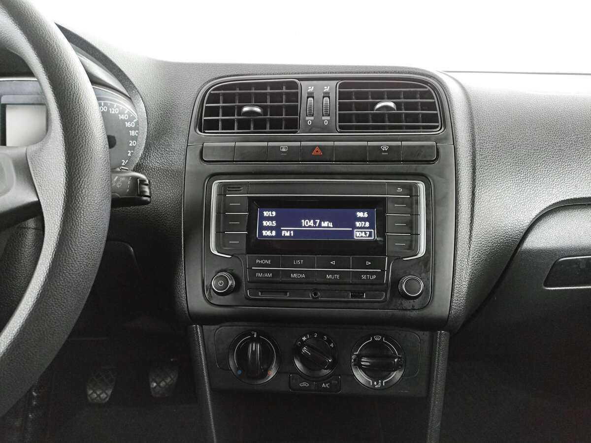 Фольксваген Поло б/у, 2018, Механическая. Фото: #11