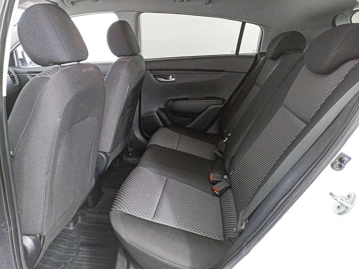 Киа Рио б/у, 2018, Механическая. Фото: #9