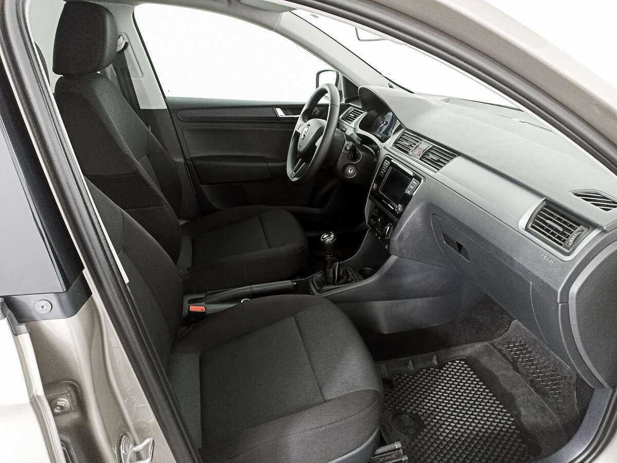 Шкода Рапид б/у, 2019, Механическая. Фото: #8