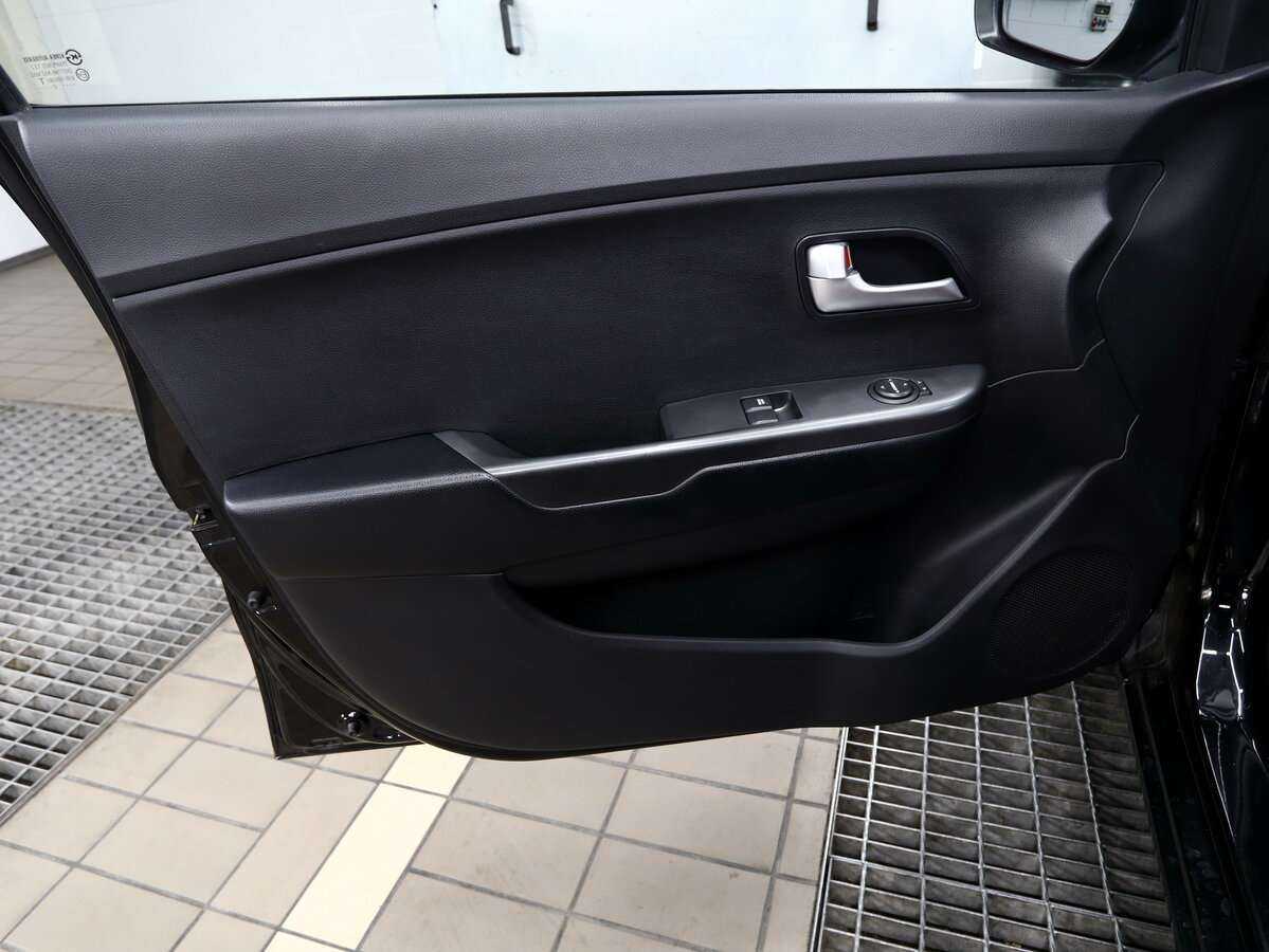 Киа Рио б/у, 2013, Механическая. Фото: #7