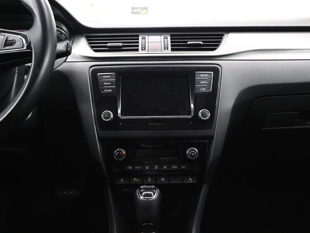 Шкода Рапид б/у, 2018, Роботизированная. Фото: #18