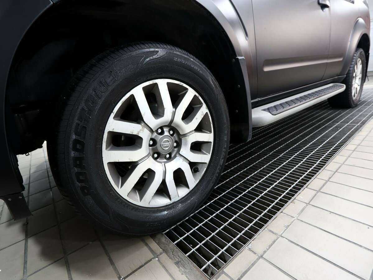 Ниссан Патфайндер б/у, 2012, Автоматическая. Фото: #13