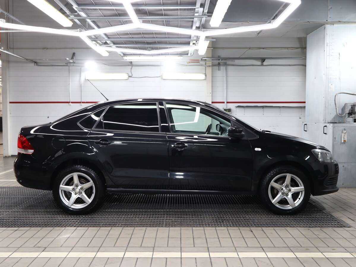 Фольксваген Поло б/у, 2013, Автоматическая. Фото: #2