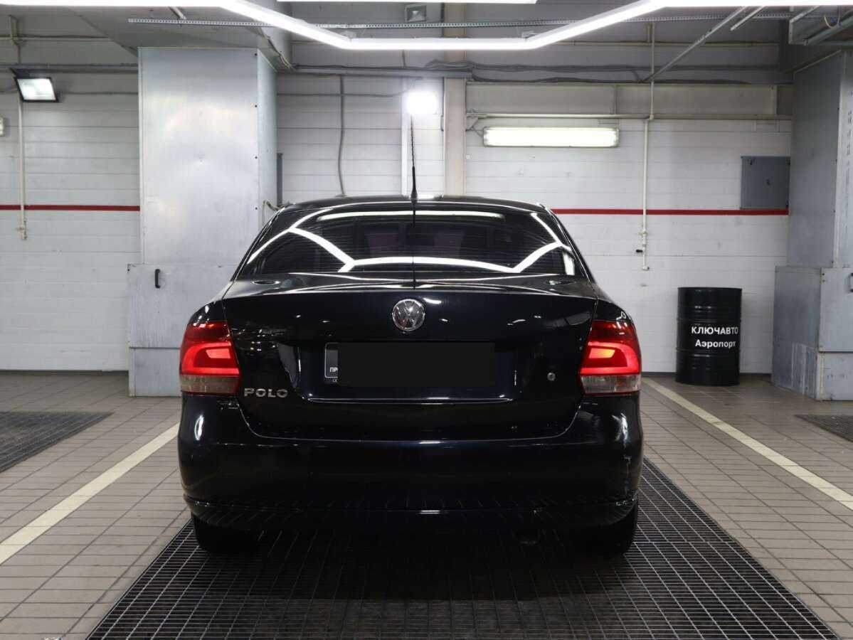 Фольксваген Поло б/у, 2013, Автоматическая. Фото: #4