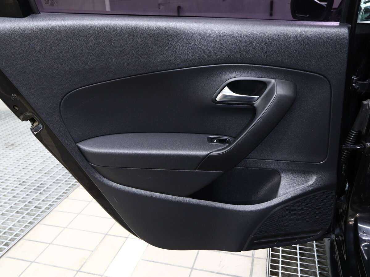 Фольксваген Поло б/у, 2013, Автоматическая. Фото: #11