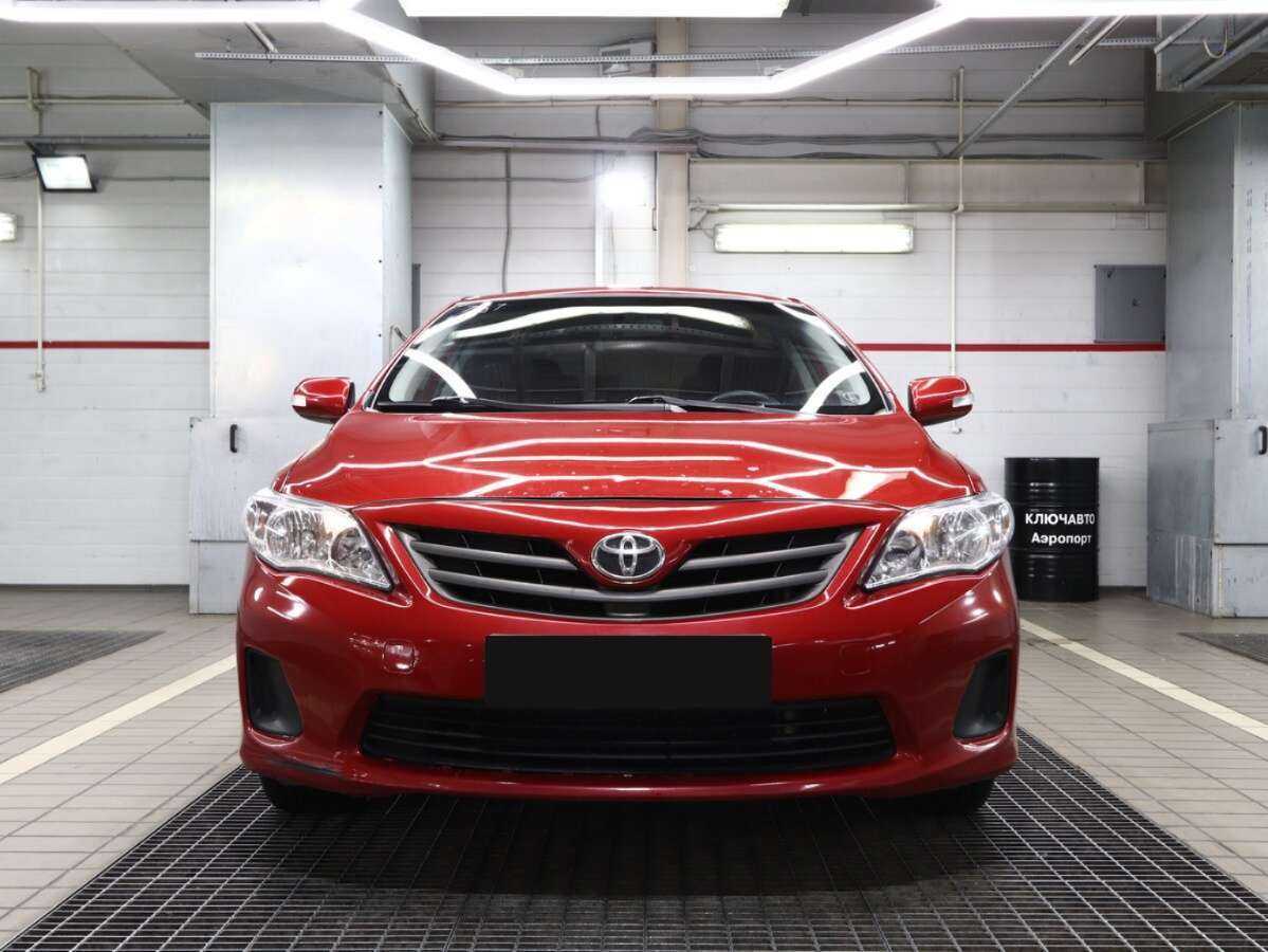 Тойота Королла б/у, 2012, Автоматическая. Фото: #2