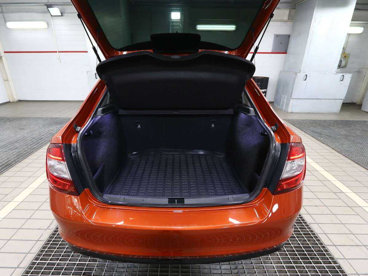 Шкода Рапид б/у, 2018, Роботизированная. Фото: #4