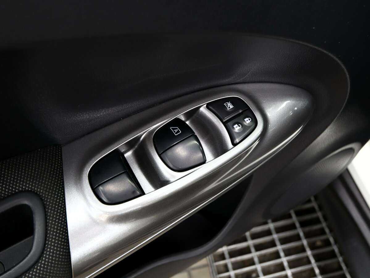 Ниссан Жук б/у, 2013, Вариатор. Фото: #8