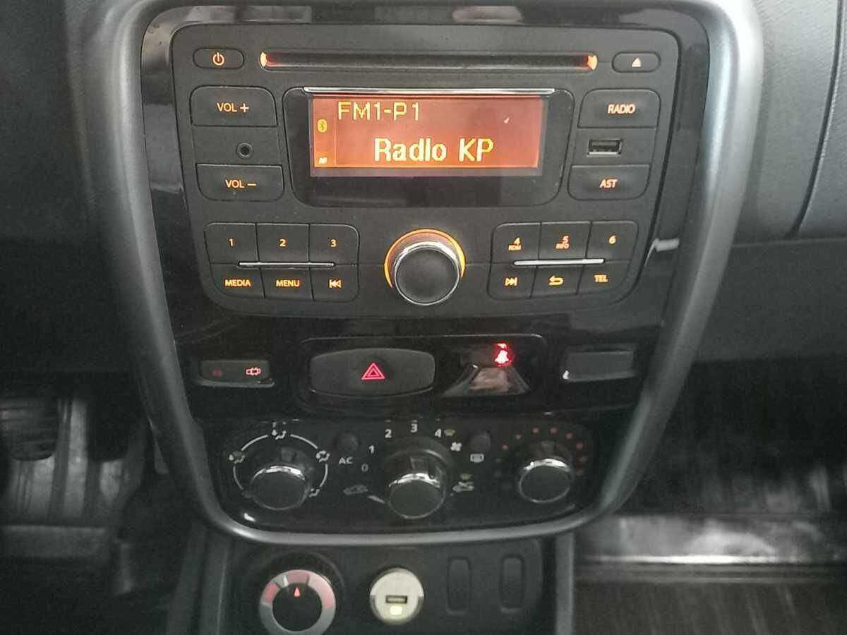 Рено Дастер б/у, 2012, Механическая. Фото: #12