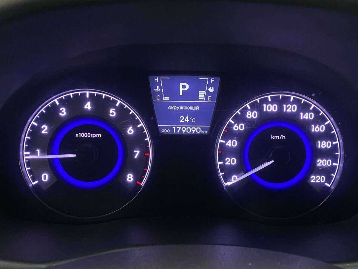 Хендай Солярис б/у, 2012, Автоматическая. Фото: #12