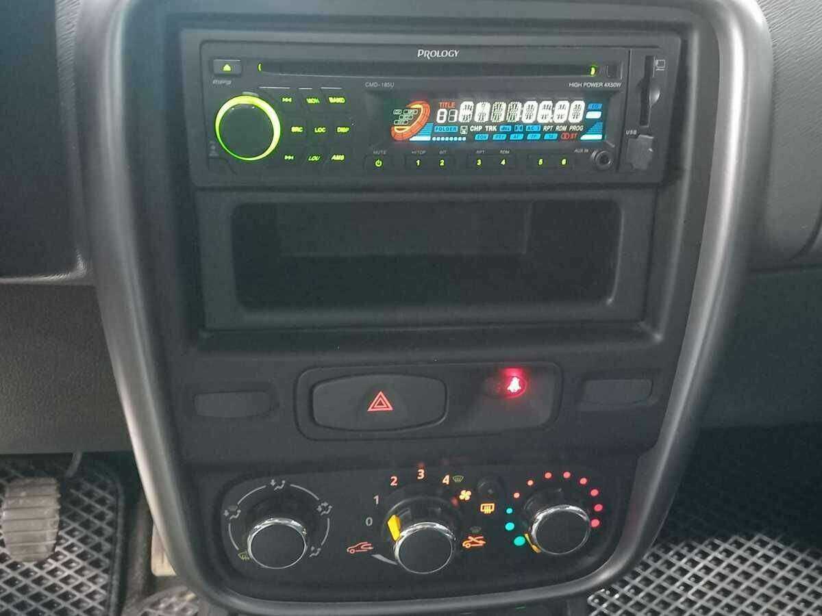 Рено Дастер б/у, 2012, Механическая. Фото: #12