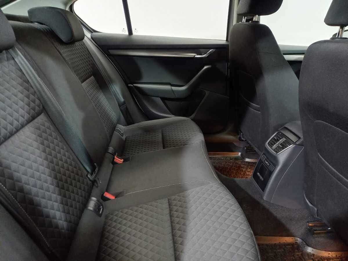 Шкода Октавия б/у, 2018, Автоматическая. Фото: #10