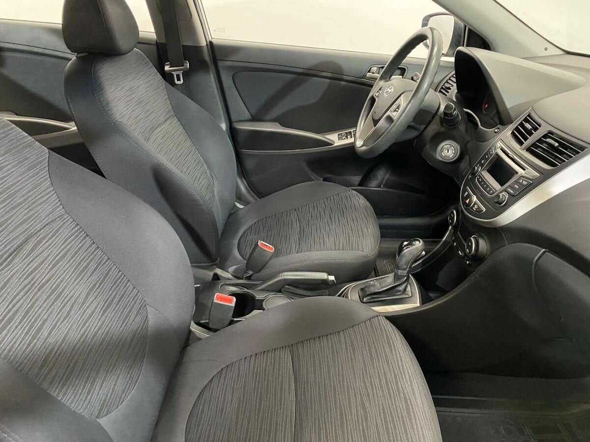 Хендай Солярис б/у, 2015, Автоматическая. Фото: #9