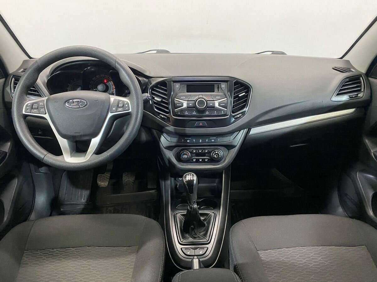 Лада (ВАЗ) Веста б/у, 2018, Механическая. Фото: #8