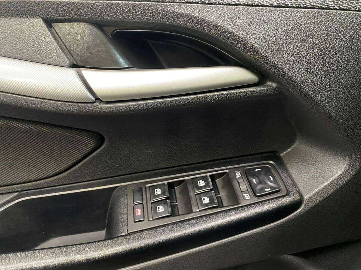 Лада (ВАЗ) Веста б/у, 2018, Механическая. Фото: #16