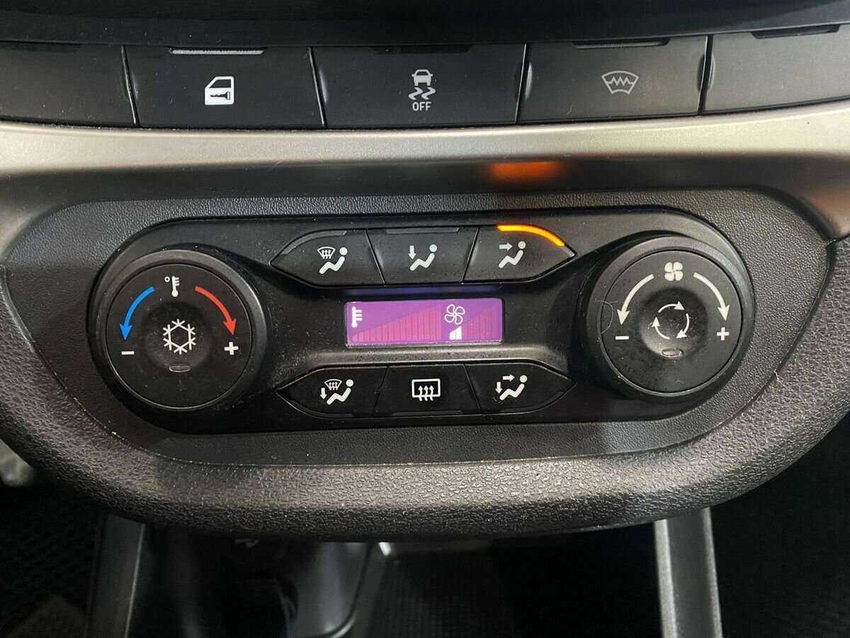 Лада (ВАЗ) Веста б/у, 2020, Механическая. Фото: #13