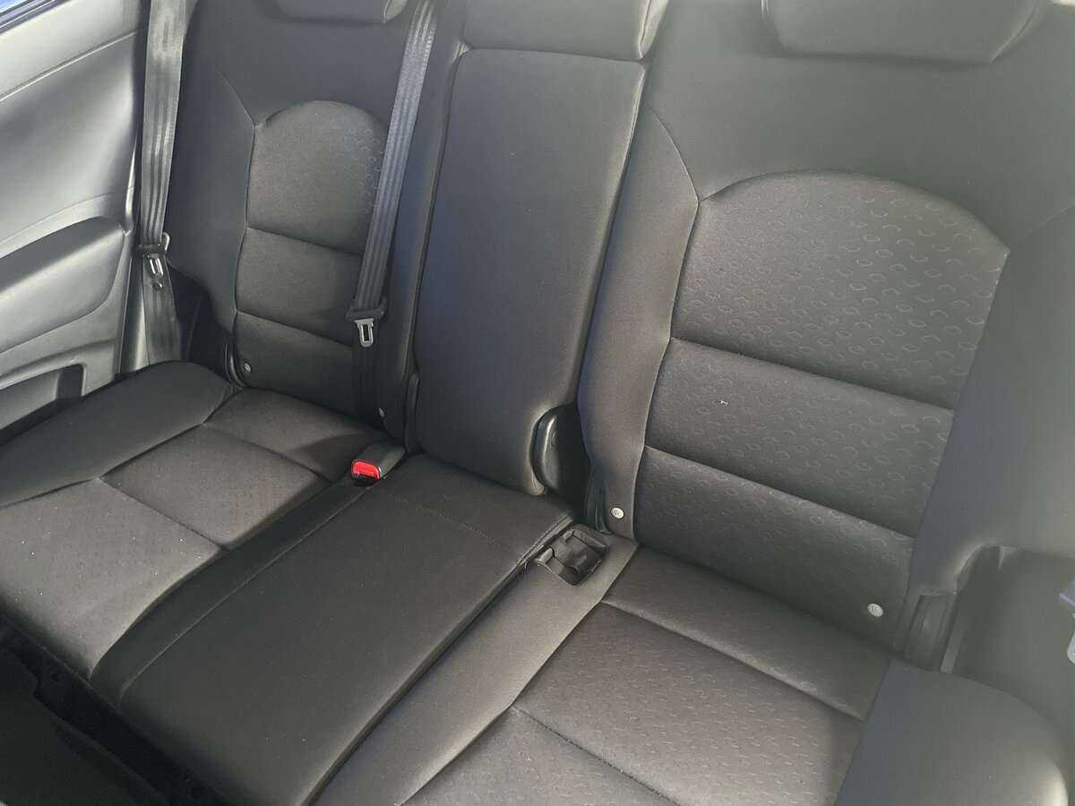 Сан-Ён Актион б/у, 2013, Механическая. Фото: #13