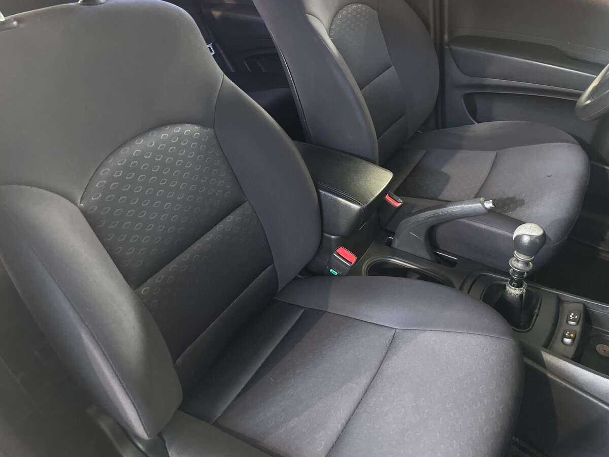 Сан-Ён Актион б/у, 2013, Механическая. Фото: #14