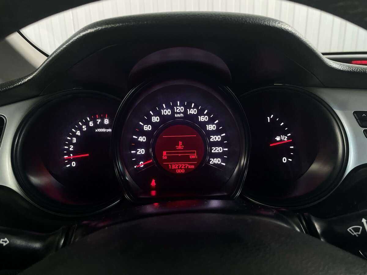 Киа Сид б/у, 2013, Механическая. Фото: #13