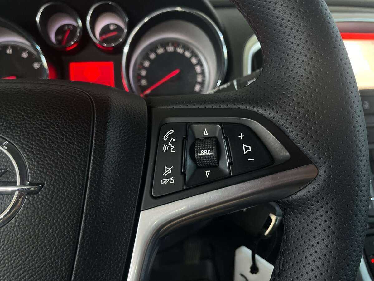 Опель Астра б/у, 2014, Механическая. Фото: #11