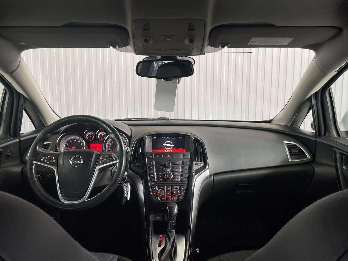 Опель Астра б/у, 2014, Автоматическая. Фото: #8