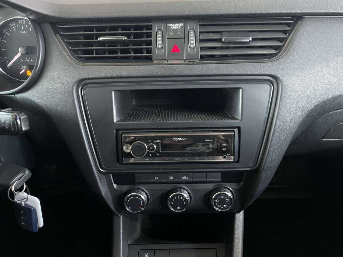 Шкода Октавия б/у, 2013, Механическая. Фото: #11