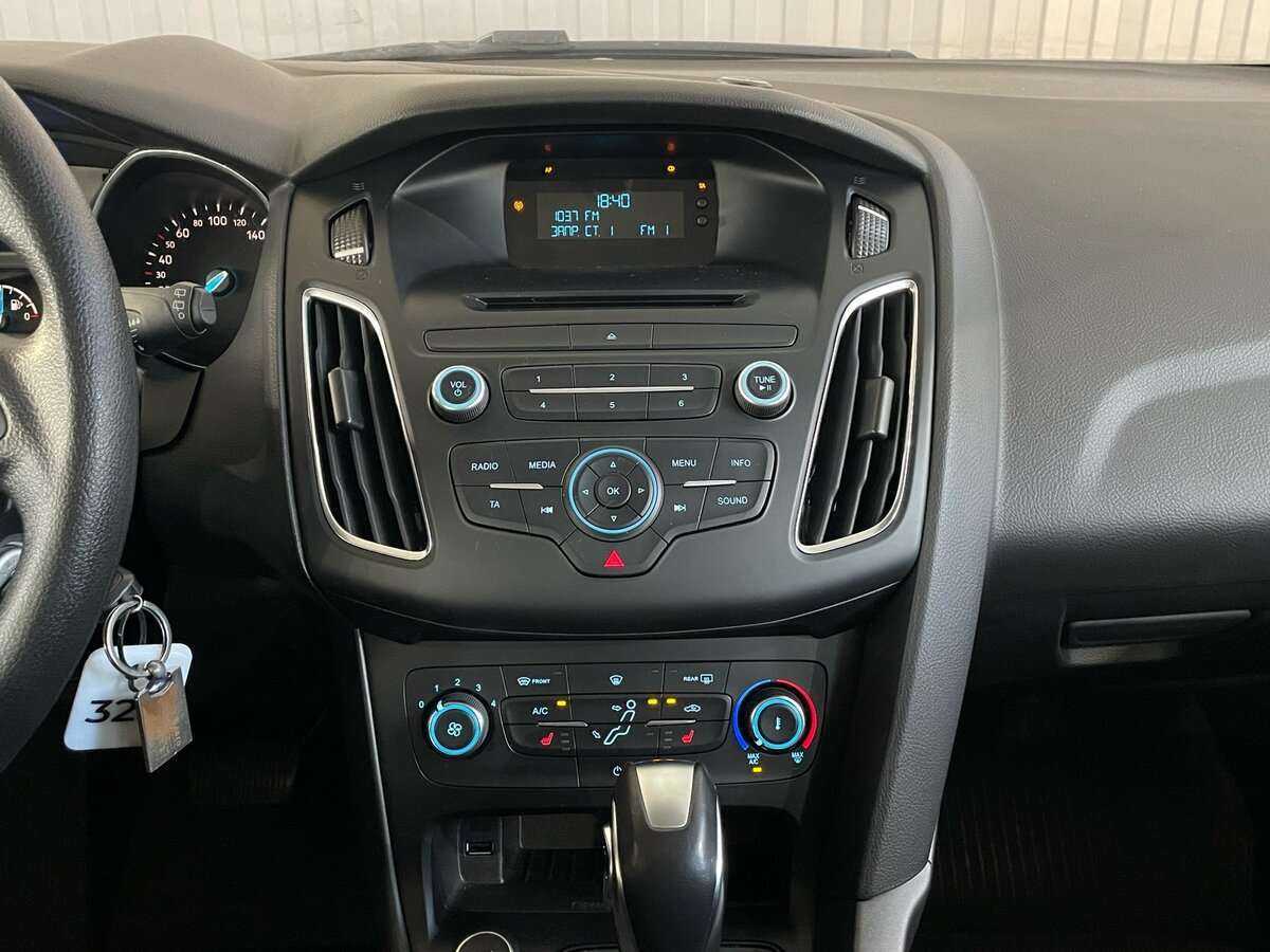 Форд Фокус б/у, 2018, Роботизированная. Фото: #10