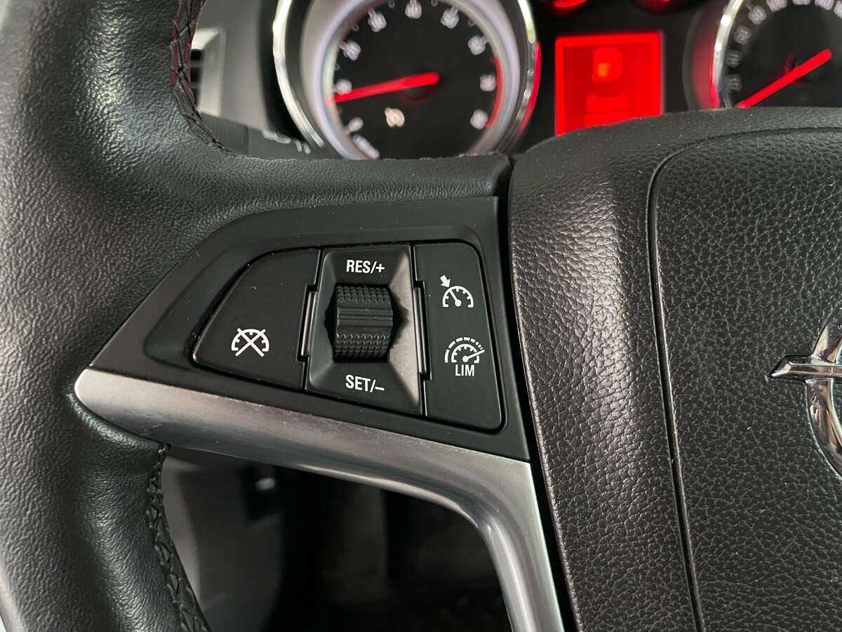 Опель Астра б/у, 2014, Автоматическая. Фото: #10