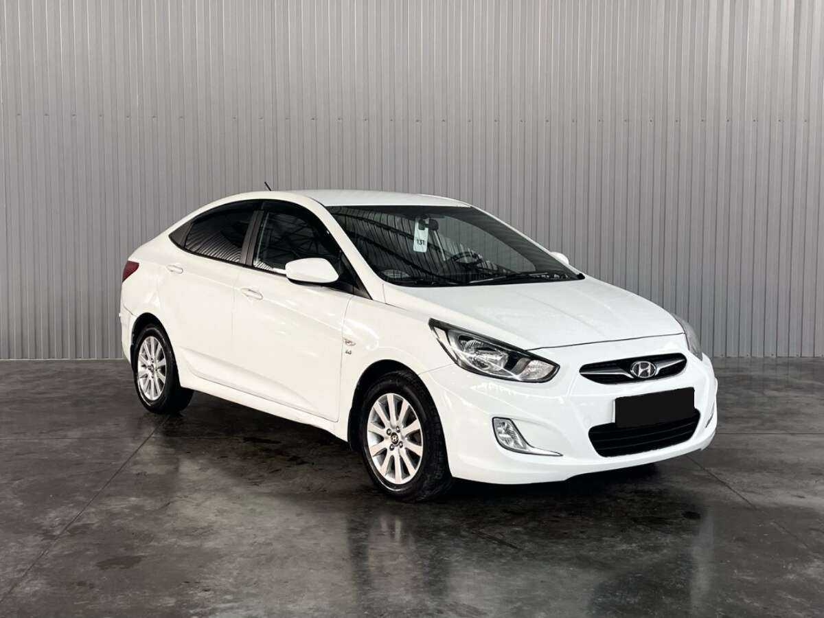 Хендай Солярис б/у, 2013, Механическая. Фото: #2