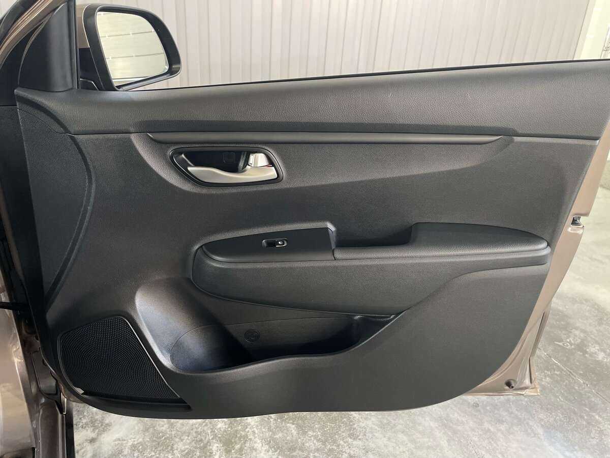 Киа Рио б/у, 2022, Автоматическая. Фото: #21