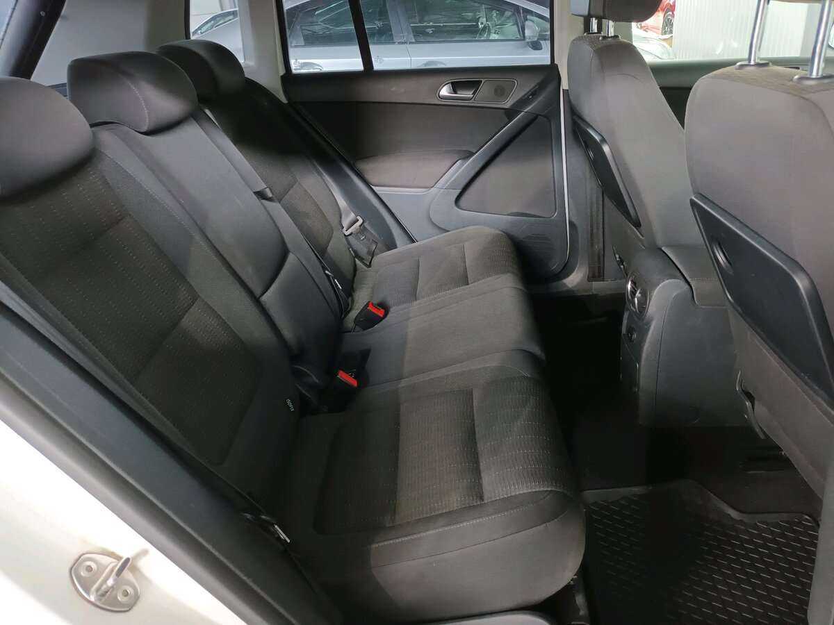 Фольксваген Тигуан б/у, 2013, Автоматическая. Фото: #15