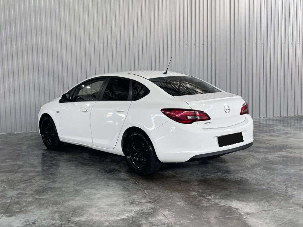 Опель Астра б/у, 2013, Автоматическая. Фото: #6