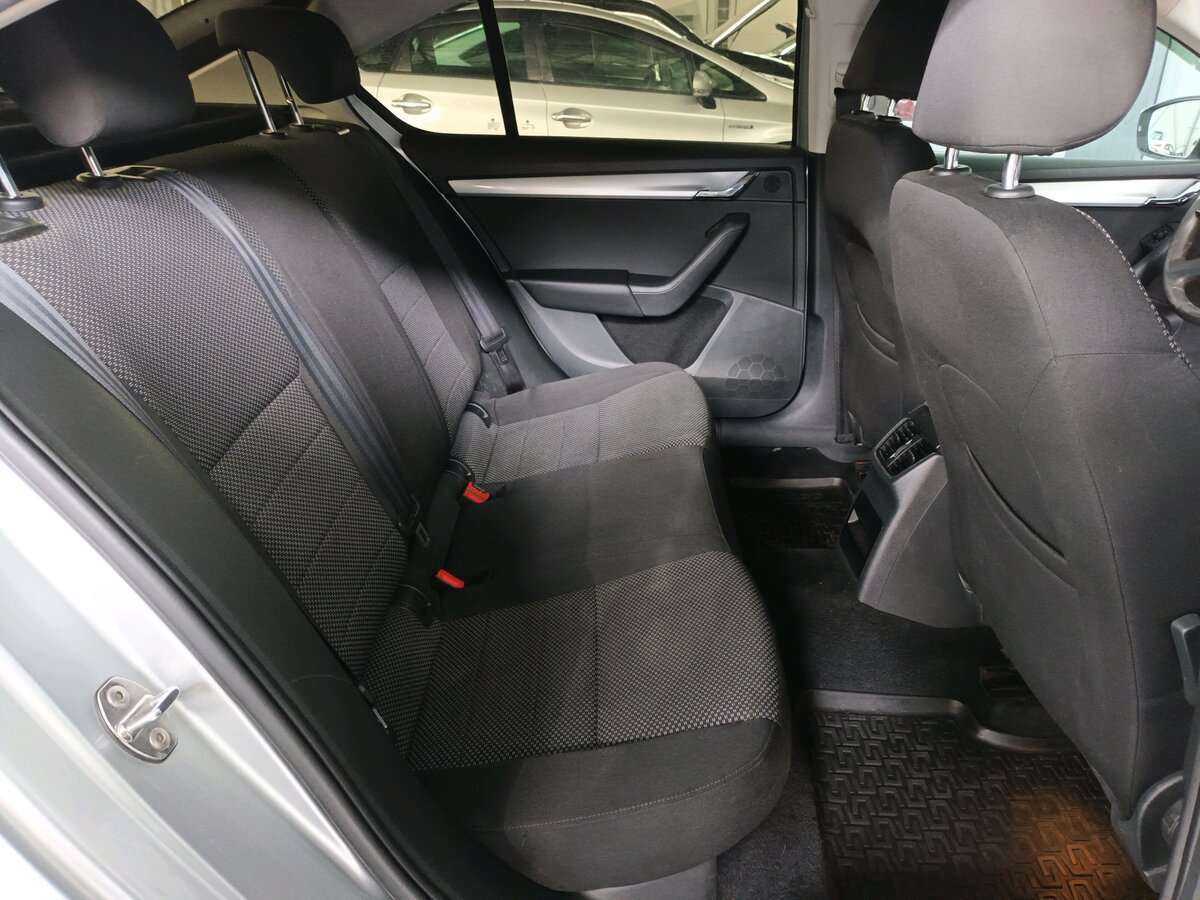 Шкода Октавия б/у, 2014, Роботизированная. Фото: #14